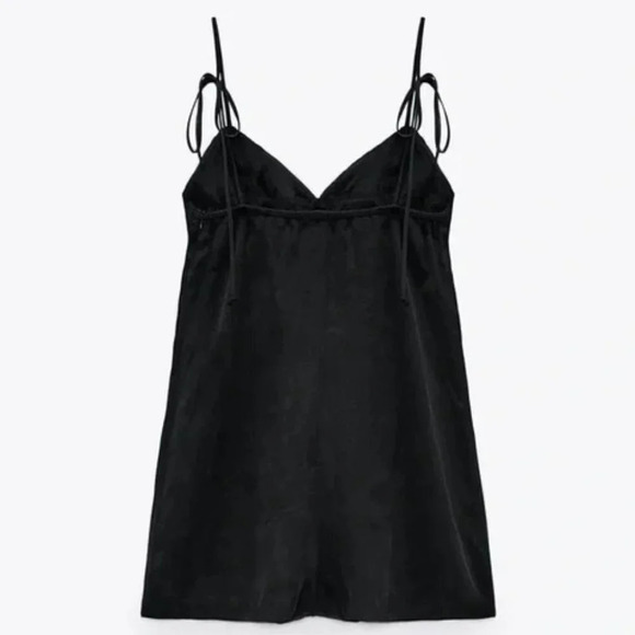 Zara Black Spaghetti Tie Strap Shorts Romper Jumpsuit Washed Blacked Size Medium - Picture 4 of 13